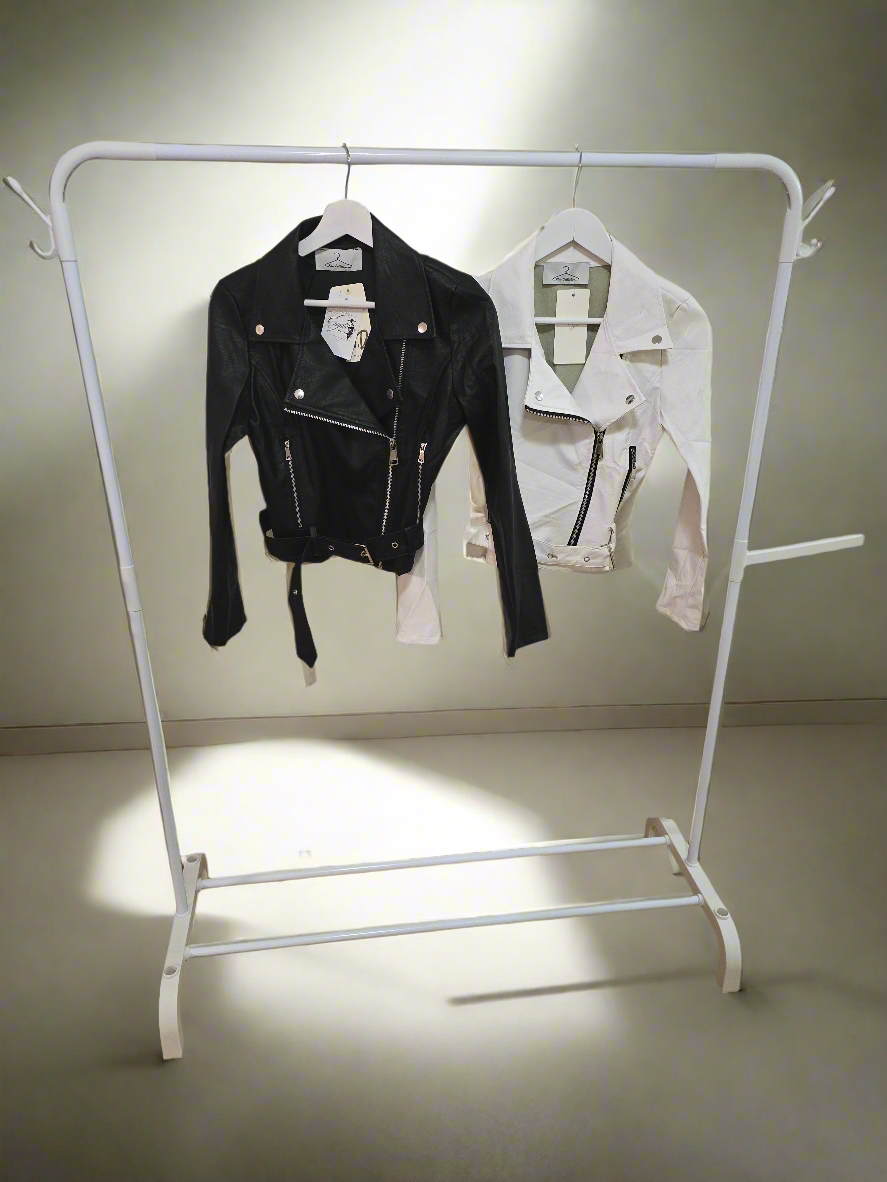 Lederjacke mit Gurt