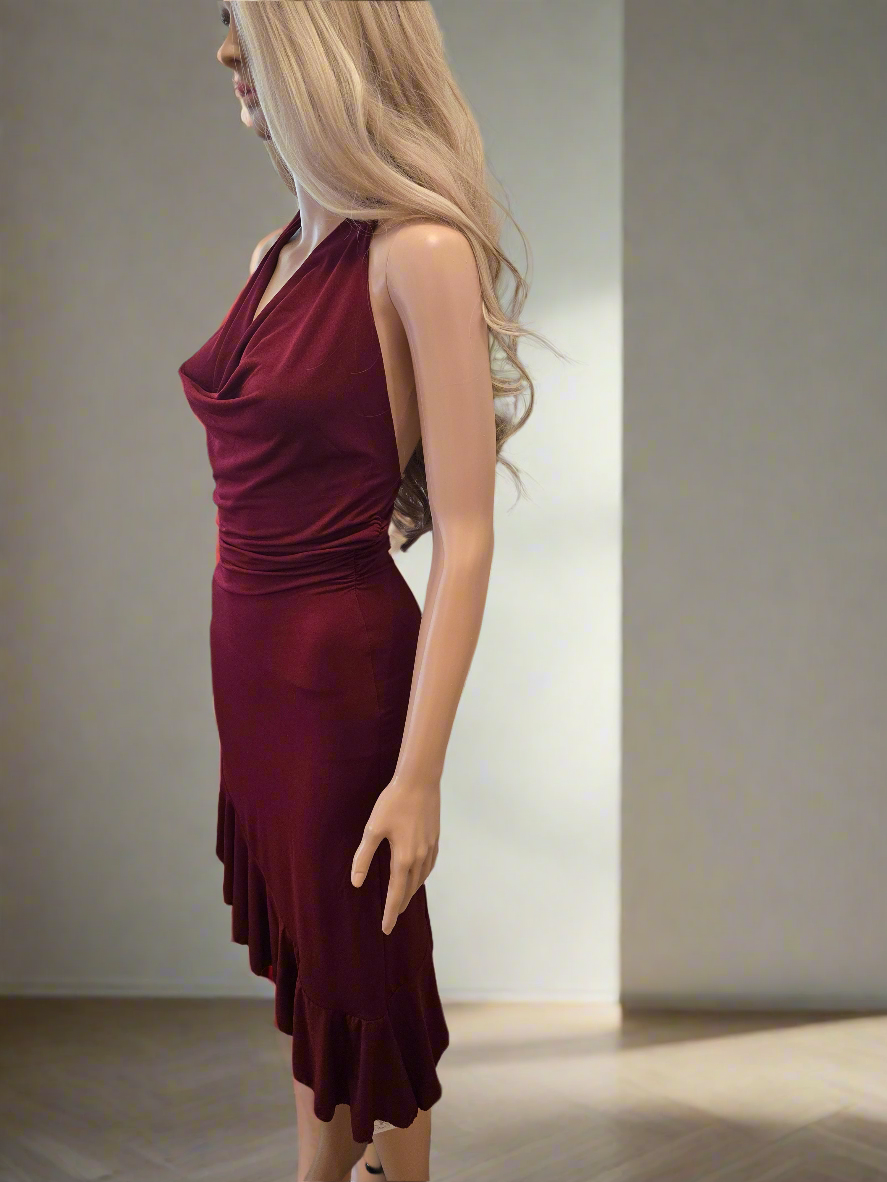 Asymmetrisches Kleid
