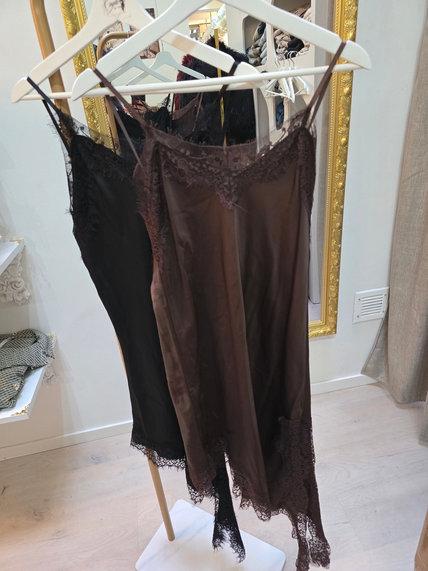 Lingerie Kleid mit Sptize