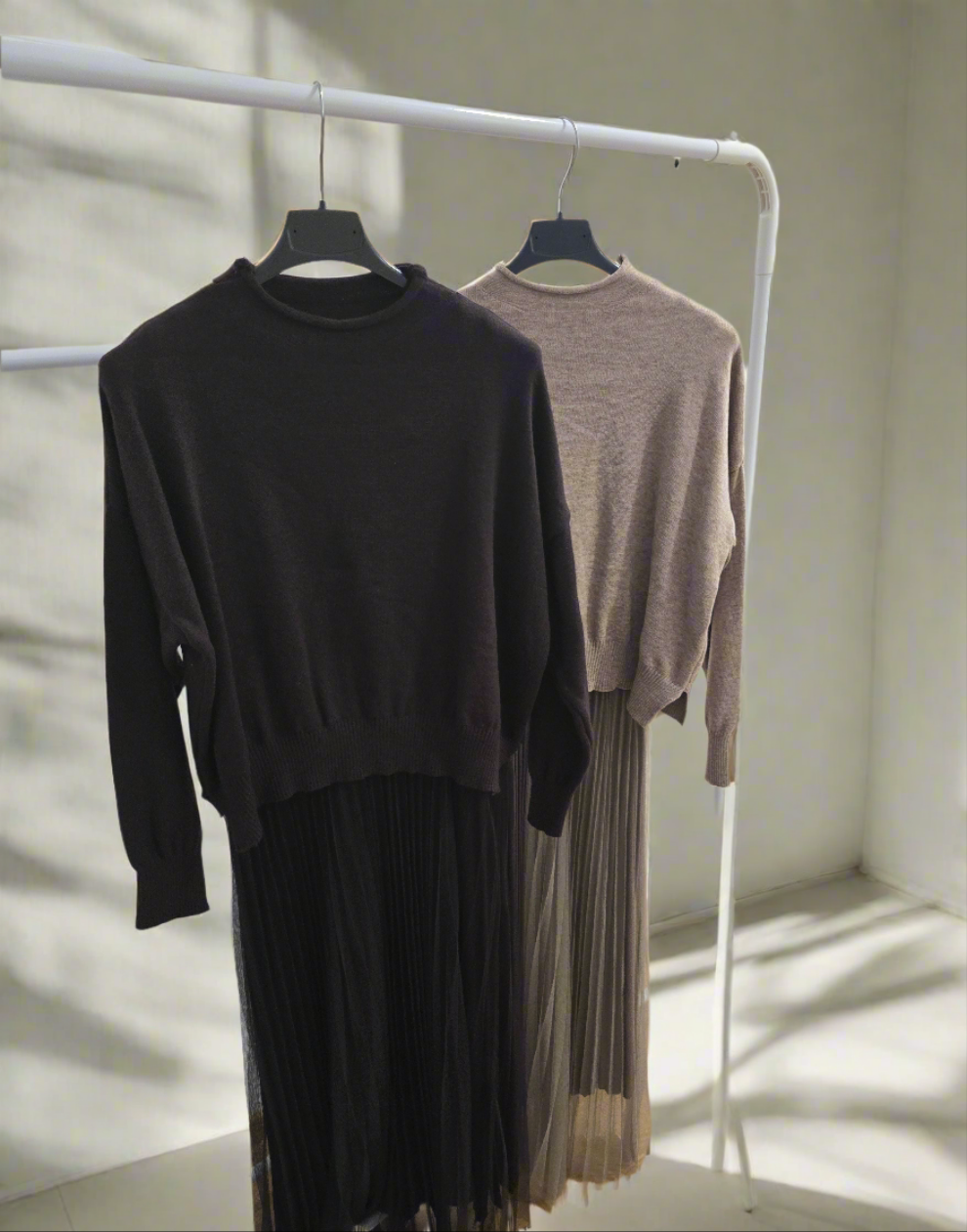 Plisseekleid mit integriertem Pullover