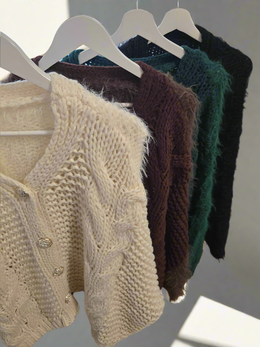 Strickjacke mit Fell