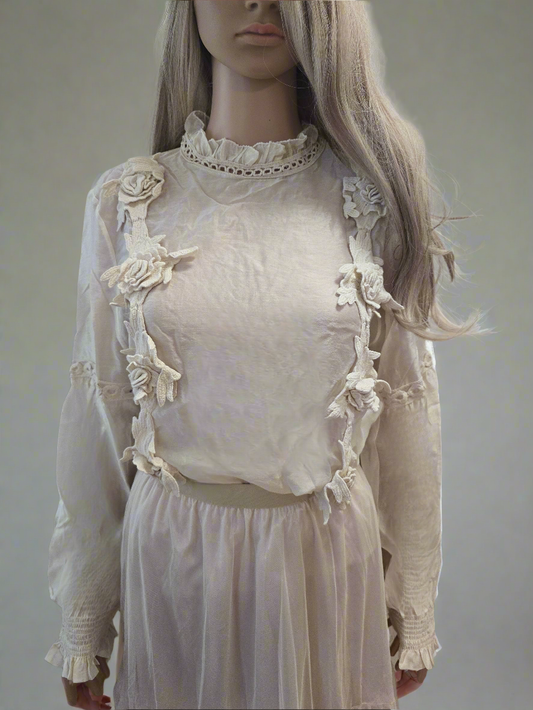 Bluse mit Blumen