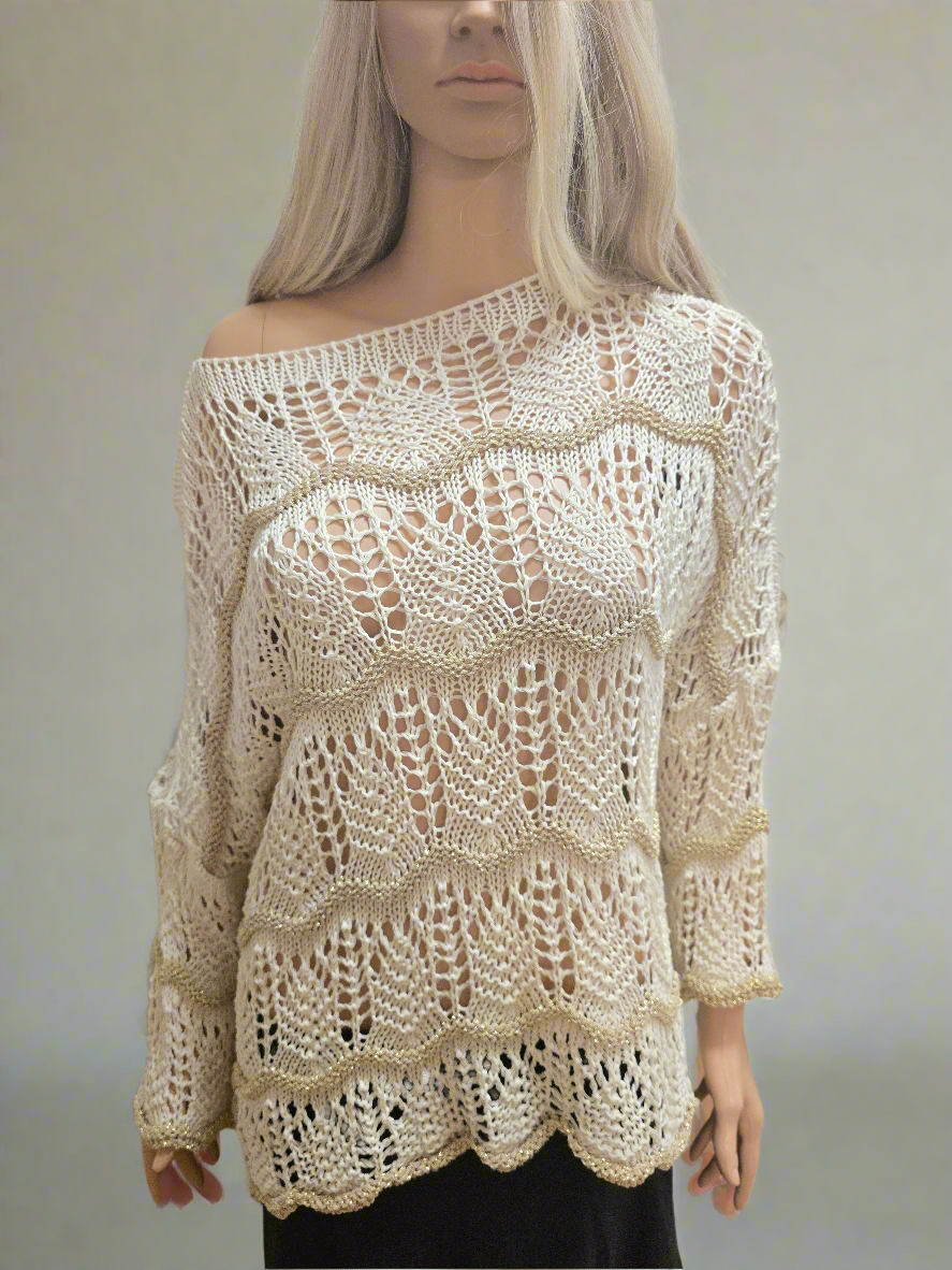 Strickoberteil mit Goldenen Streifen