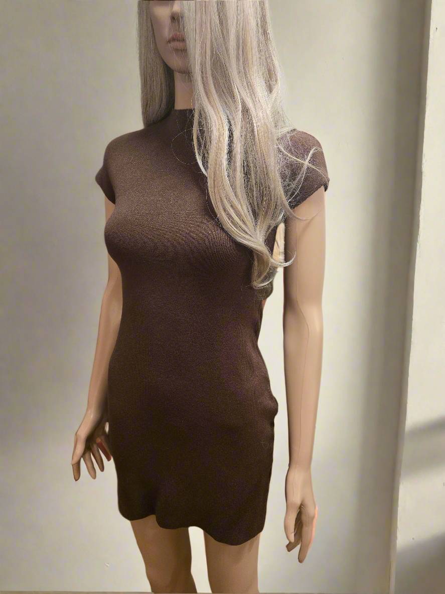 Kleid ohne Ärmel