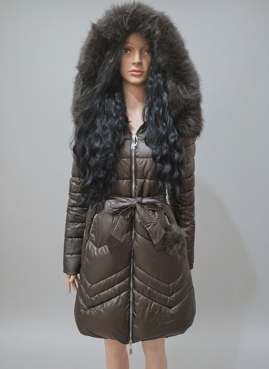 Steppjacke mit Fellmütze