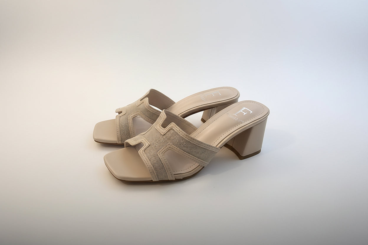 Designer-Style Mule mit Kontrastkante