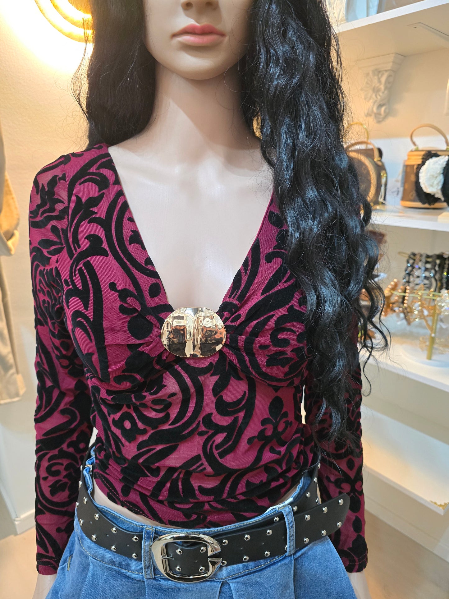 Oberteil mit Goldener Brosche