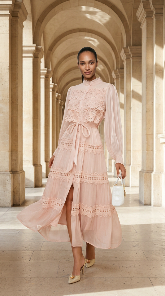 Elegantes Chiffon-Maxikleid mit Häkelspitze