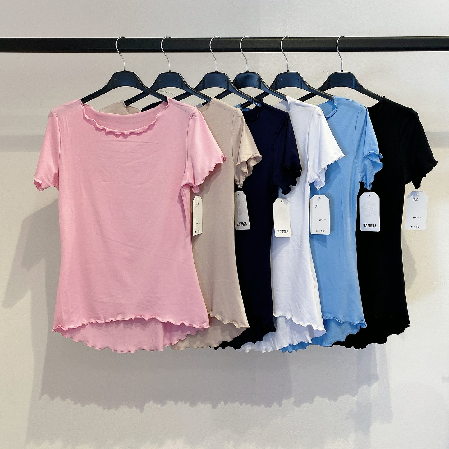 T-Shirt aus Viskose mit wellen