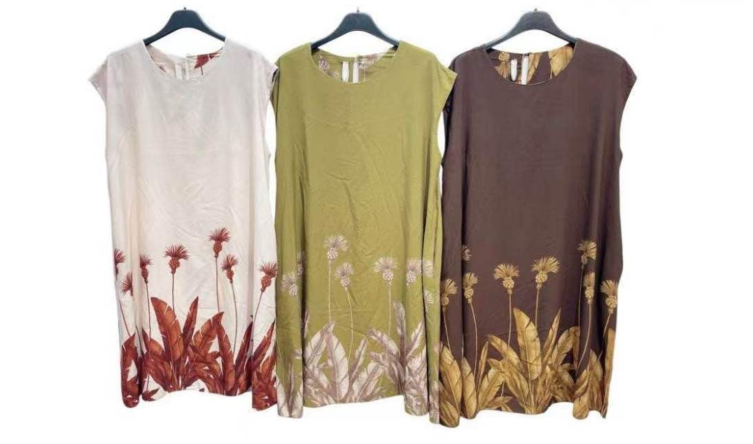 Midikleid mit Blumenmuster