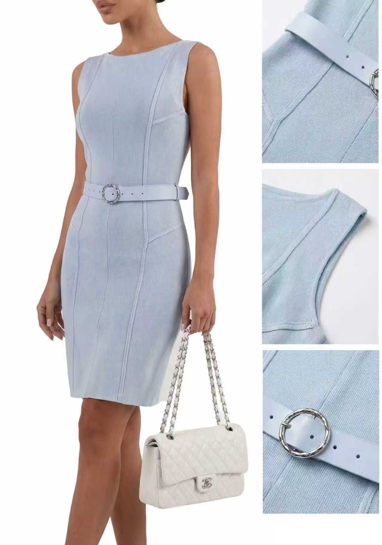 Kleid A Linie mit Gurt
