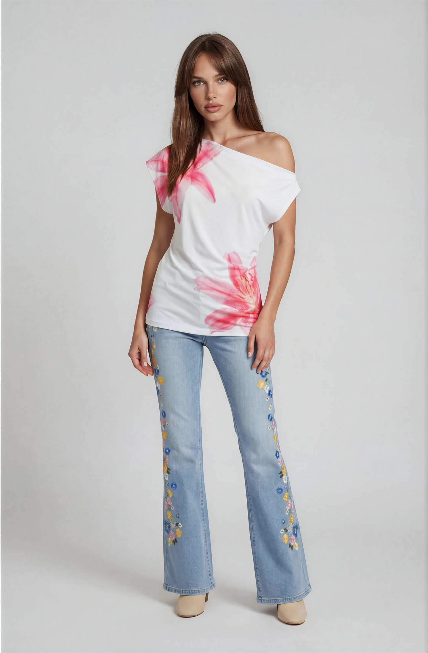 Jeans mit Blumenmuster