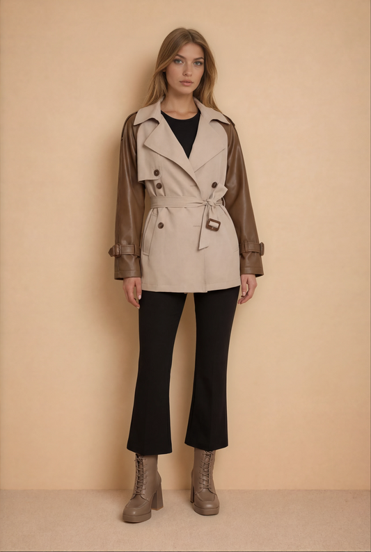 Trenchcoat mit Lederärmel
