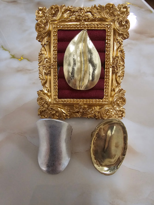 Metallic Ring
