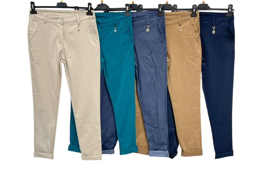 3/4 Stoffhose mit Herzanhänger