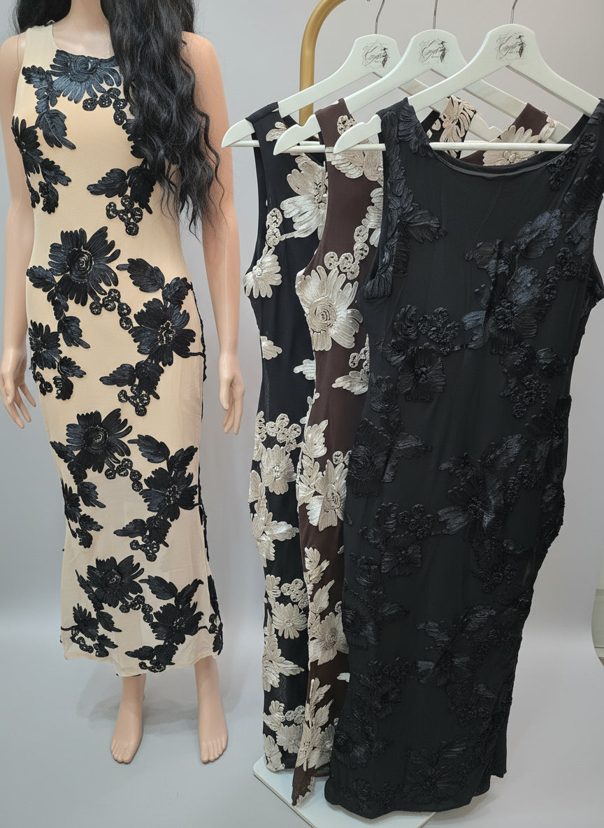 Ärmelloses Kleid mit Muster