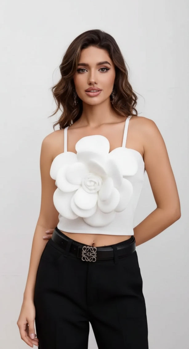 Top mit großer Blume