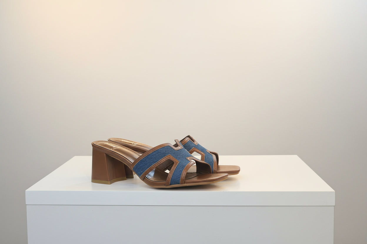 Designer-Style Mule mit Kontrastkante