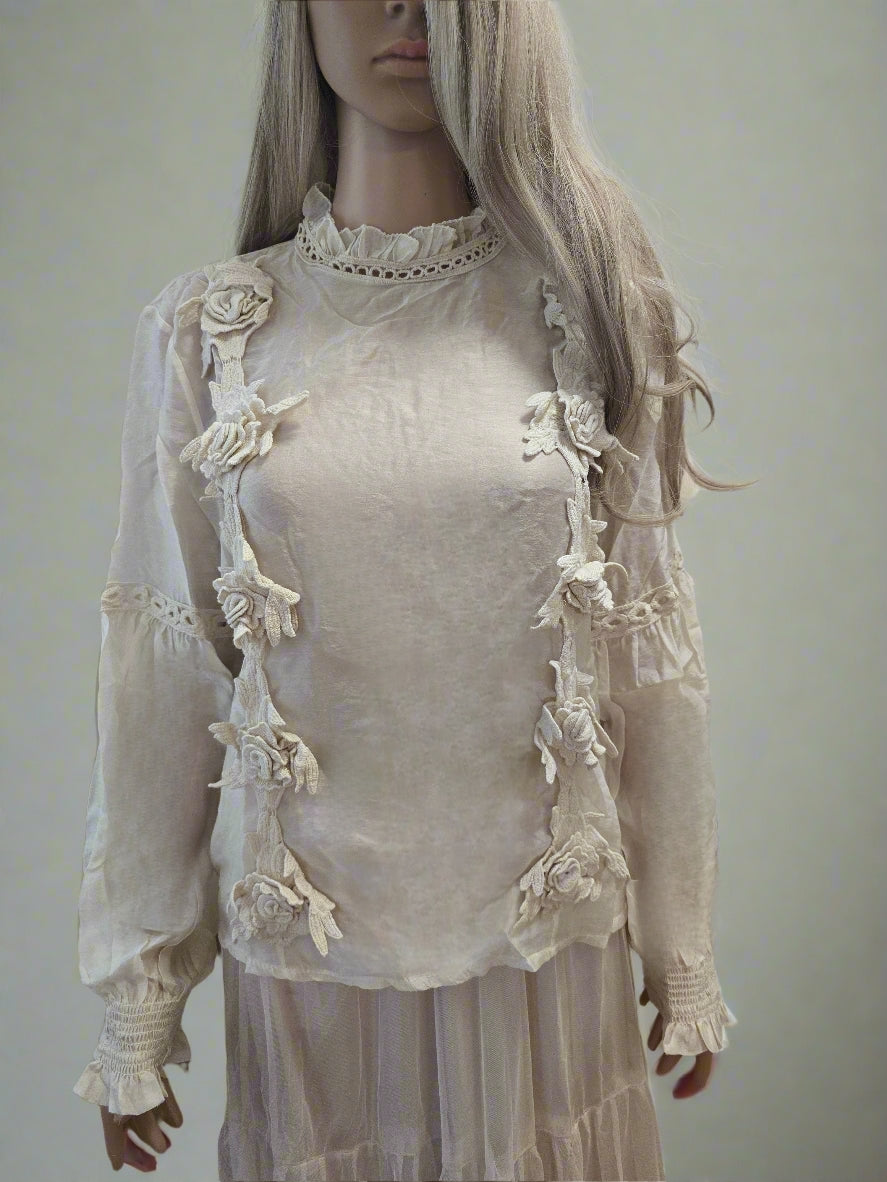 Bluse mit Blumen