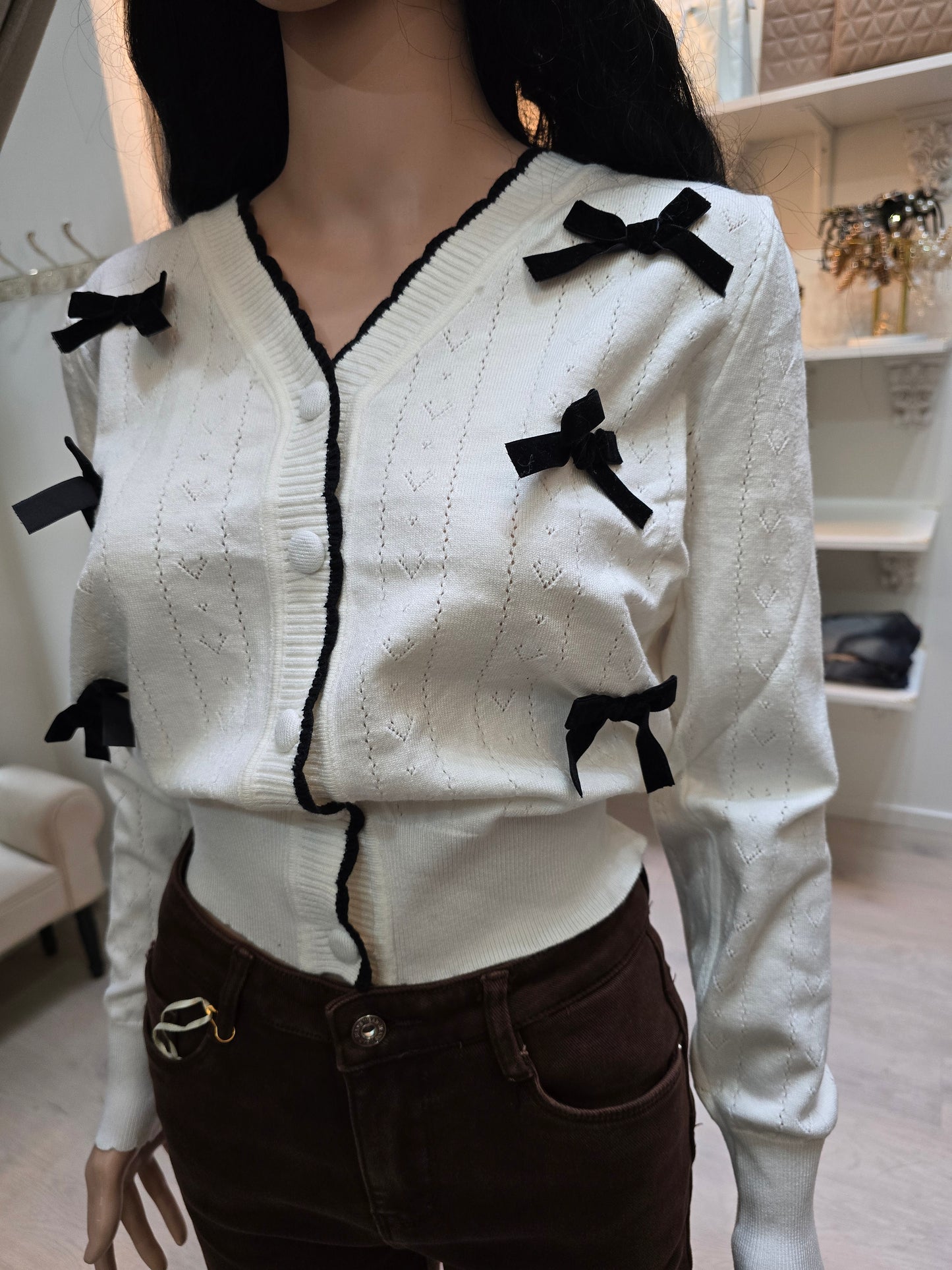 Cardigan mit Schleifen