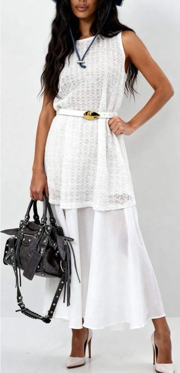Spitzen-Maxikleid im Layer-Look