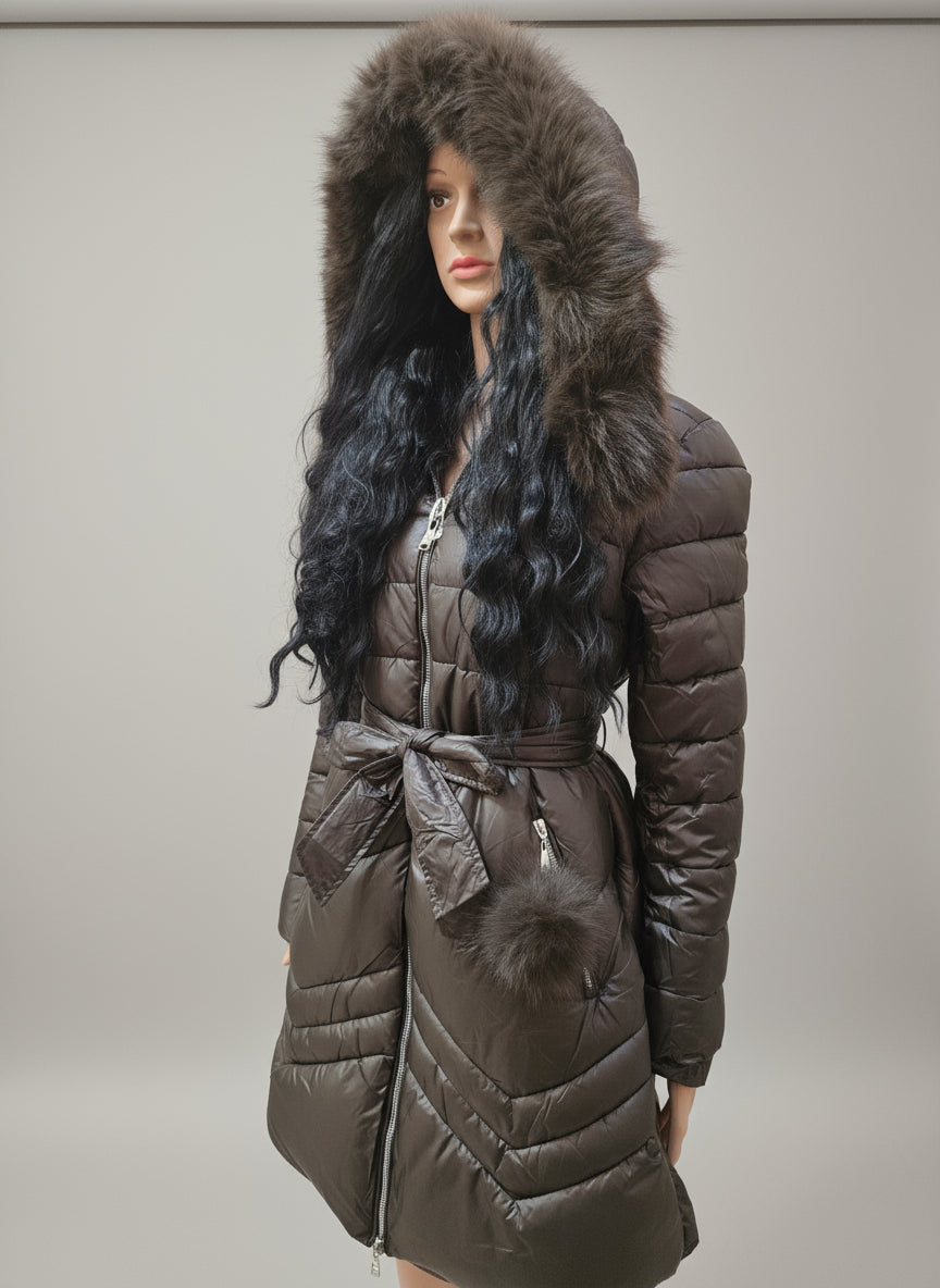 Steppjacke mit Fellmütze