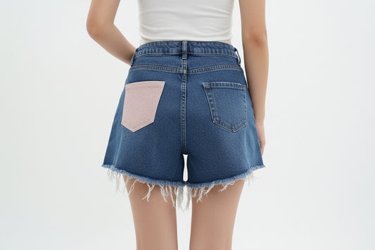 Shorts mit Rosa Tasche