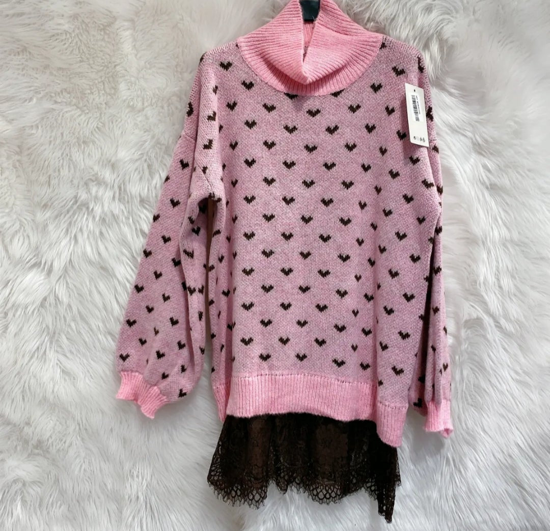 Pullover mit Herzen und Sptize am Saum
